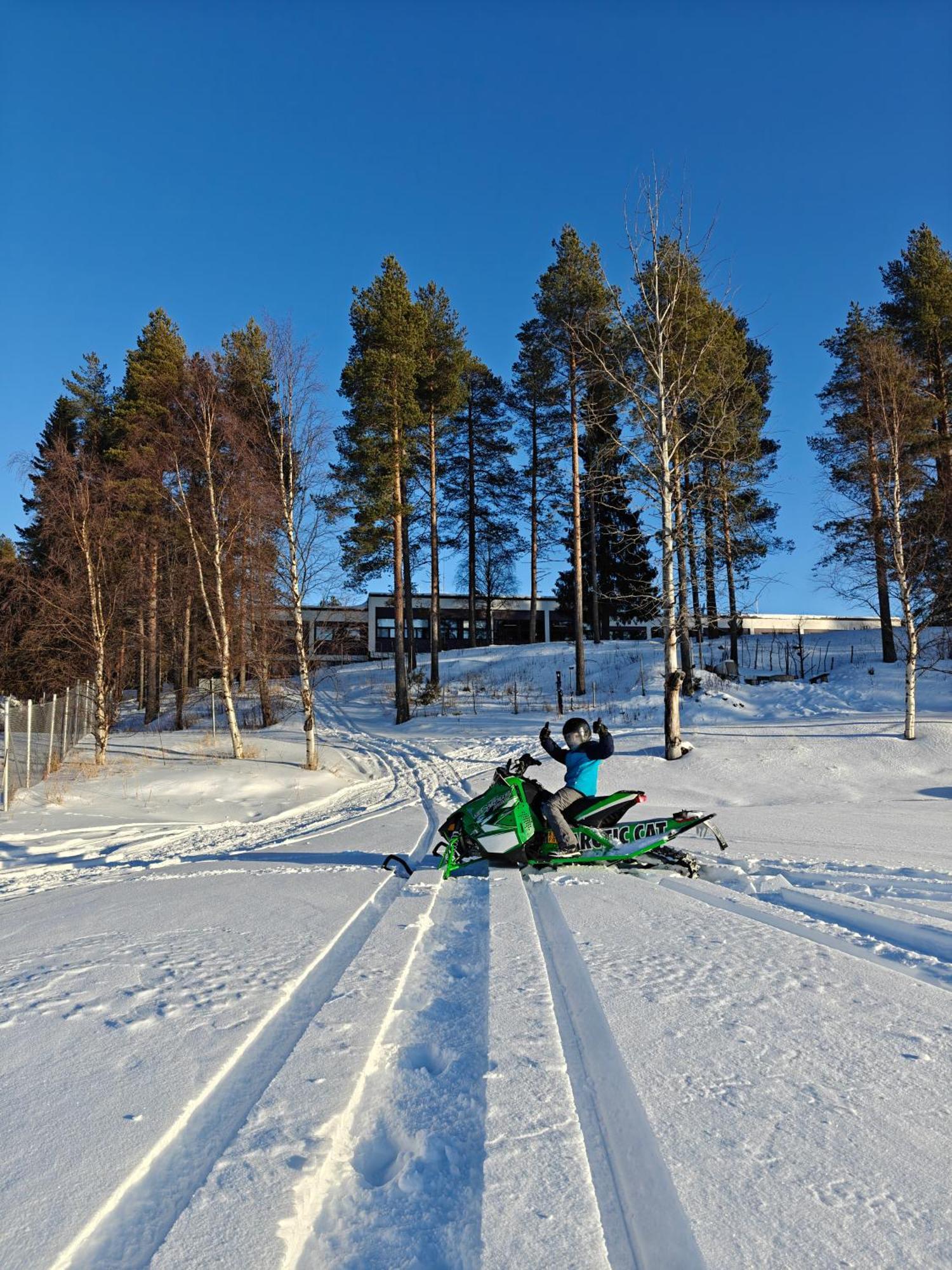 Goiglo Hotel & Hostel Kuusamo Extérieur photo